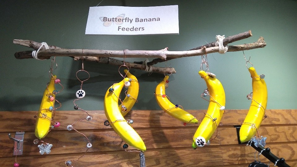 Banana Bird Feeder