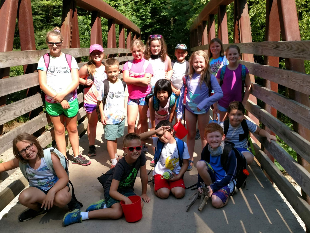 camp volunteer